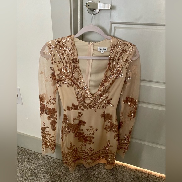 Revolve Superdown Jessa Deep V Sequin Mini Dress - Picture 9 of 11